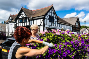 Northwich In Bloom volunteers