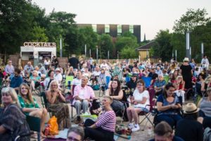 Crowds-at-River-Park