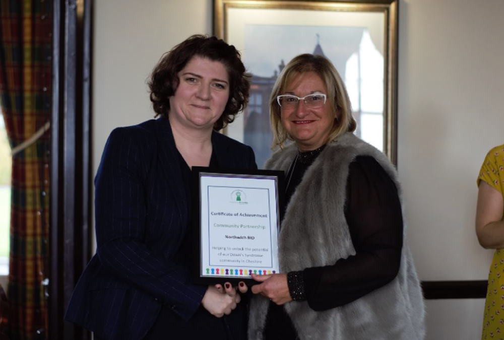 Northwich-BID-receiving-their-award